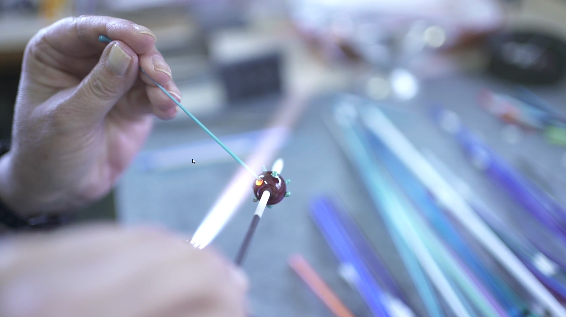 הכנת חרוז במבער