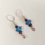 עגילים טורקיז נקודות סגולות