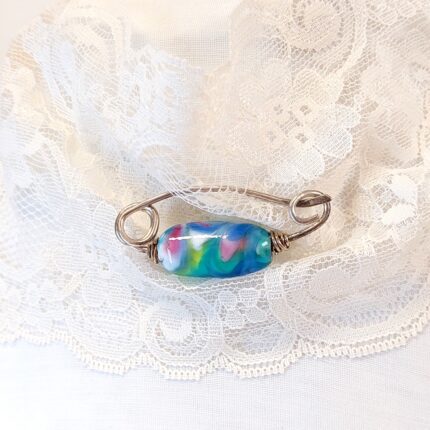 סיכה כחולה לאישה