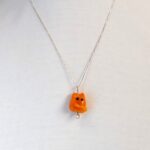 תליון חתול כתום קטן